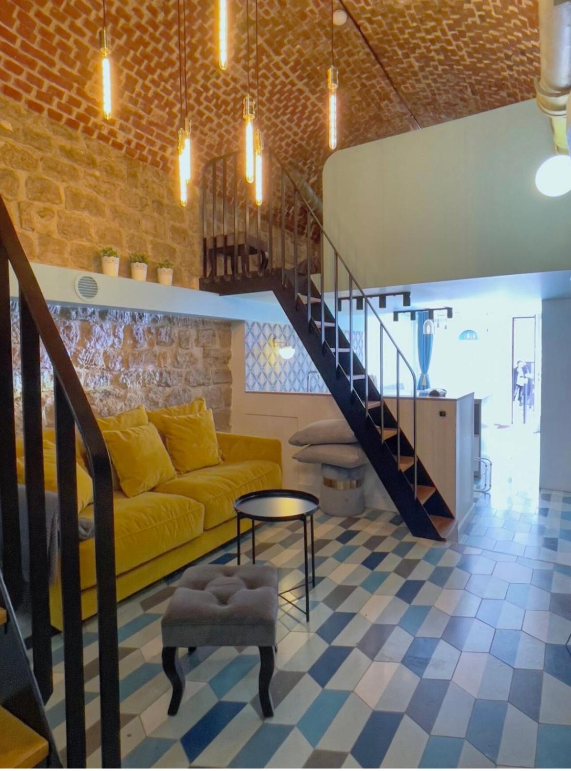 Apartment Atypique Au Pied Du Sacre Coeur