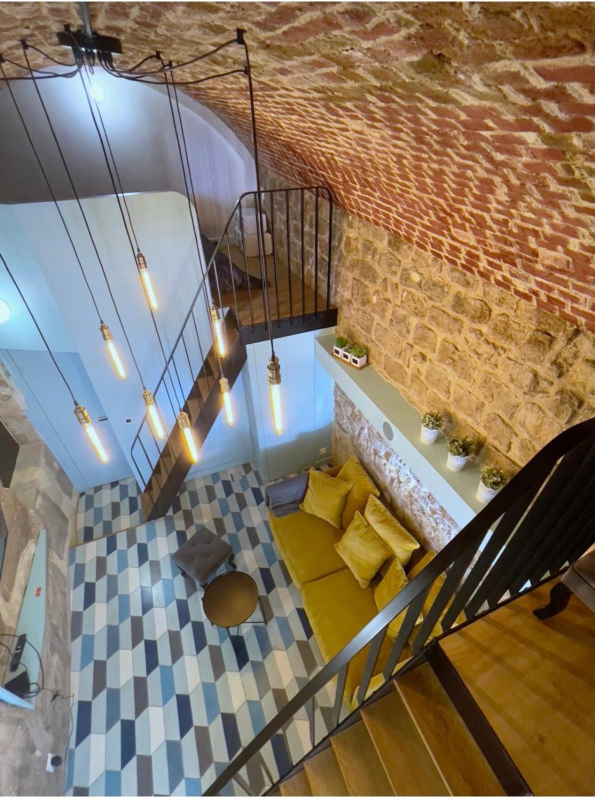 Atypique Au Pied Du Sacre Coeur