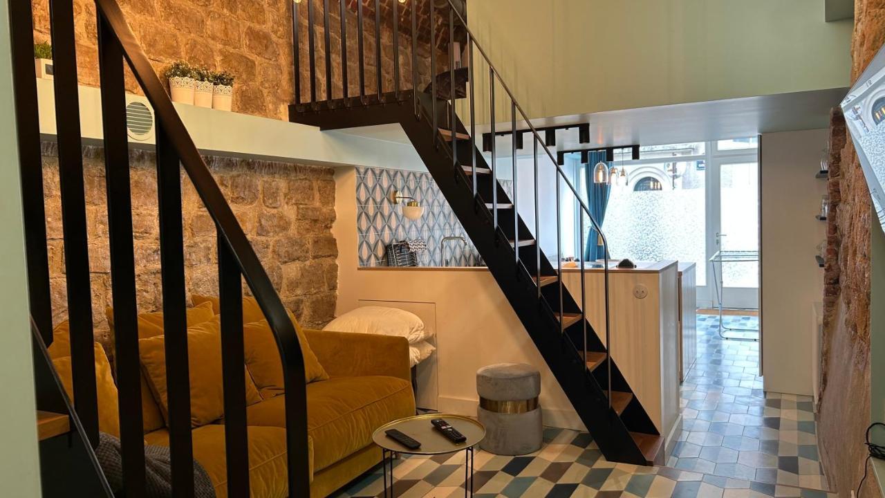 Atypique Au Pied Du Sacré Cœur Parigi